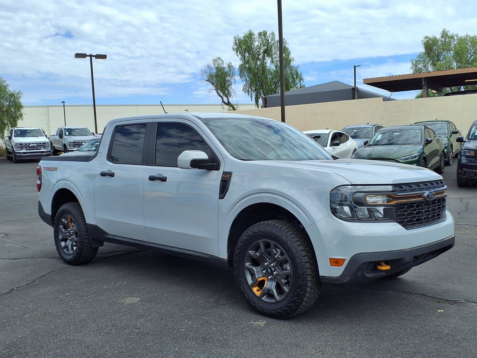 Certified 2023 Ford Maverick Tremor w/ Tremor Off-Road Package AWD/4WD image 8