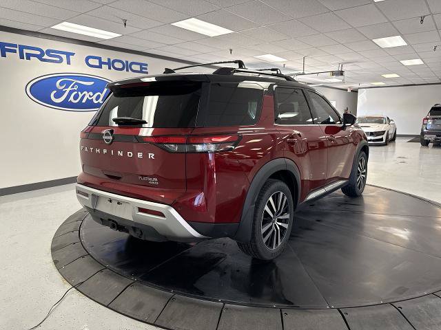 Used 2023 Nissan Pathfinder Platinum w/ Lighting Package (N92) AWD/4WD image 8