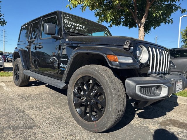 Used 2021 Jeep Wrangler Unlimited Sahara w/ Cold Weather Group image 4