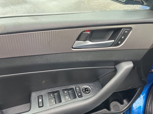 Used 2018 Hyundai Sonata Limited image 16