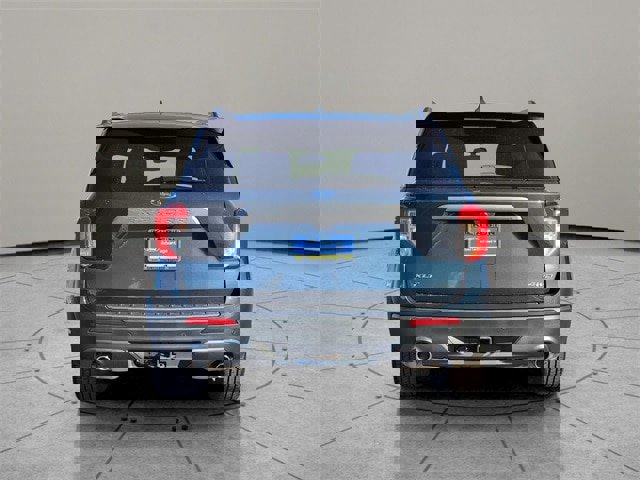 Certified 2022 Ford Explorer XLT w/ Equipment Group 202A image 11