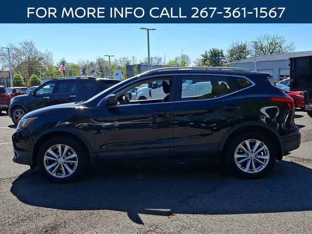 Used 2017 Nissan Rogue Sport SV w/ SV All-Weather Package AWD/4WD image 4