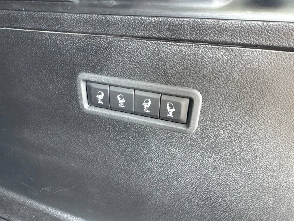 Used 2022 Jeep Wagoneer Series III w/ Convenience Group I AWD/4WD image 50