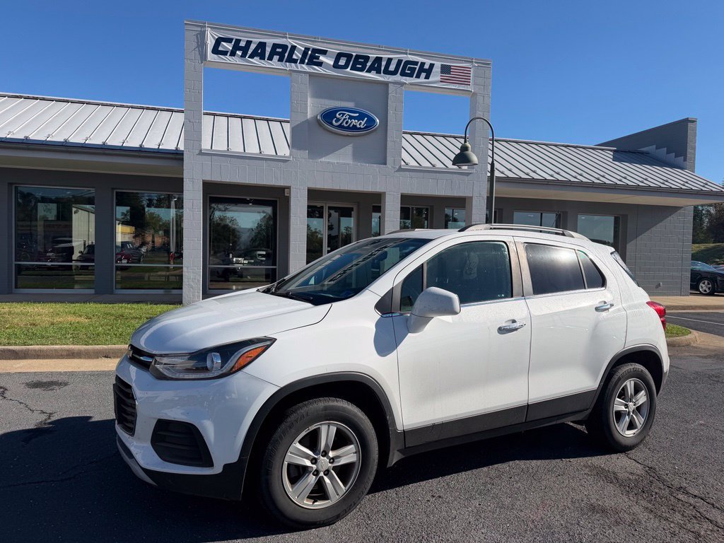 Used 2019 Chevrolet Trax LT w/ LT Convenience Package AWD/4WD image 1