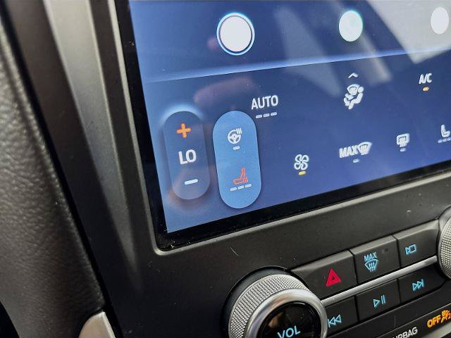 Certified 2024 Ford Edge SEL w/ Convenience Package AWD/4WD image 19