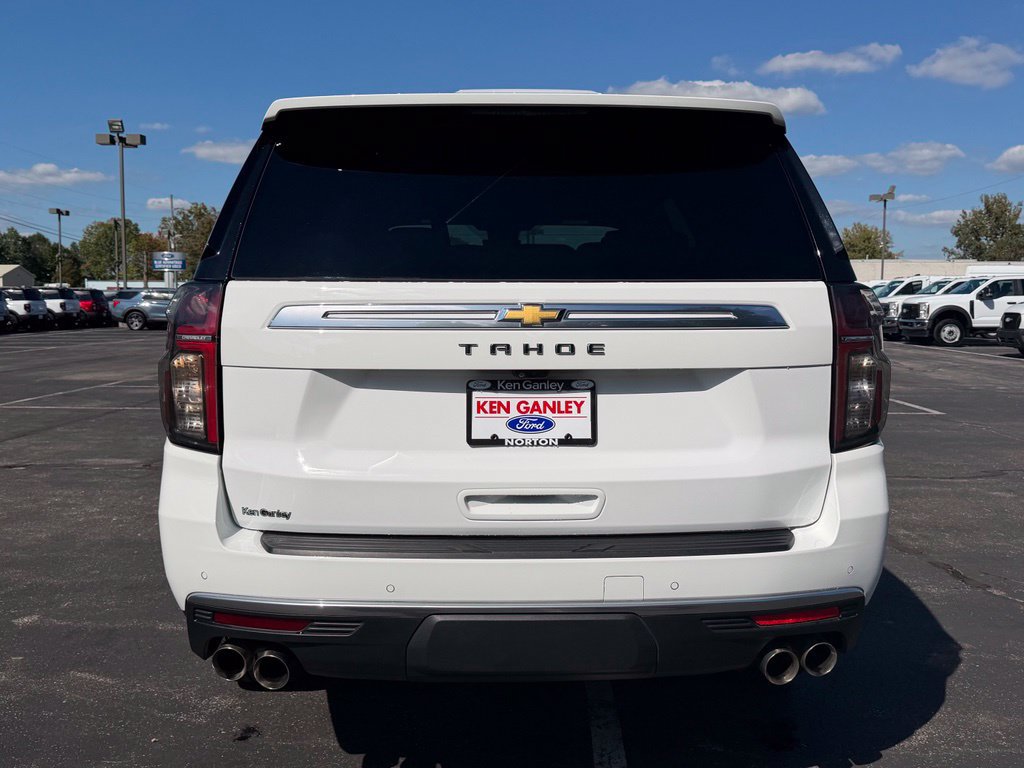 Used 2024 Chevrolet Tahoe High Country AWD/4WD image 9