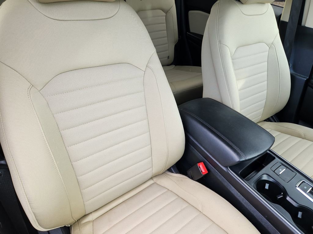 Certified 2024 Ford Edge SE image 17