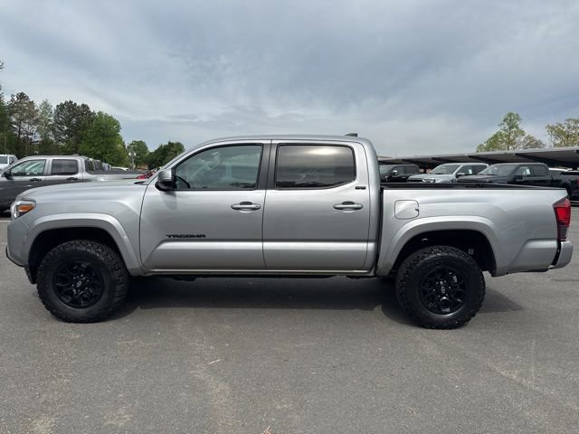 Used 2021 Toyota Tacoma SR5 w/ Technology Package AWD/4WD image 2