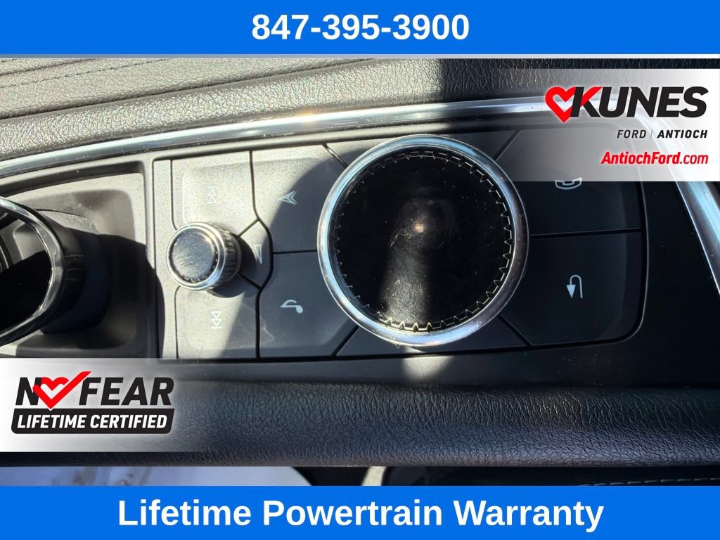 Used 2020 Cadillac XT5 Sportv AWD/4WD image 27