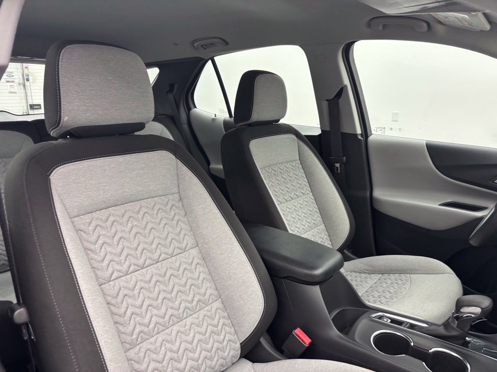 Used 2024 Chevrolet Equinox LS FWD image 31