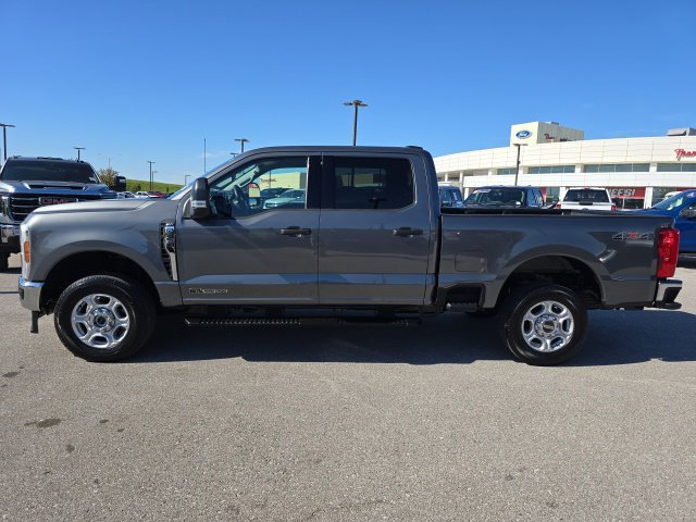 Certified 2025 Ford F250 XLT AWD/4WD image 2