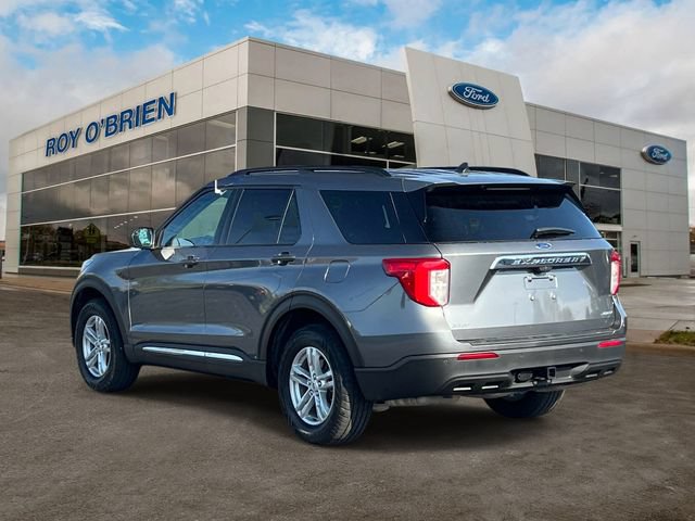 Certified 2022 Ford Explorer XLT w/ Class IV Trailer Tow Package AWD/4WD image 3