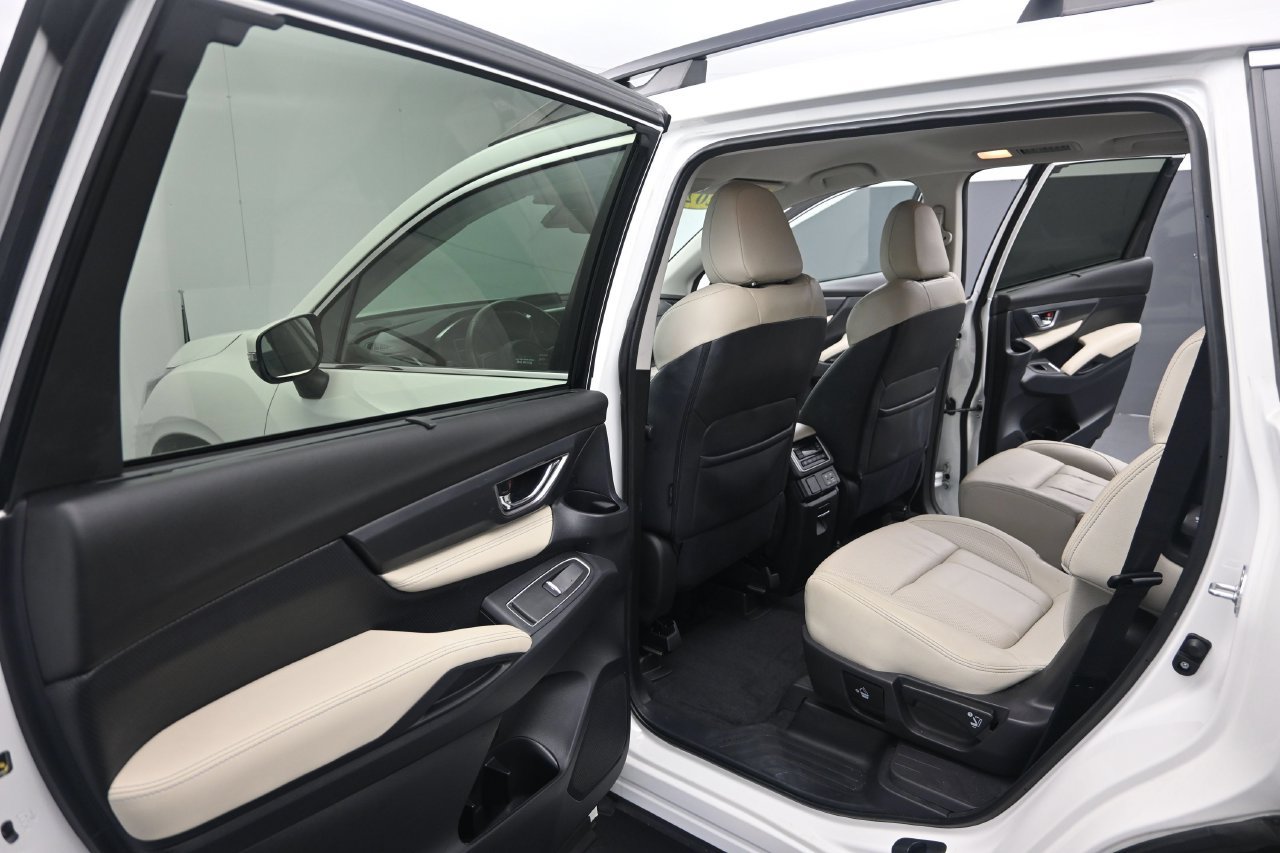 Used 2023 Subaru Ascent Limited AWD/4WD image 13