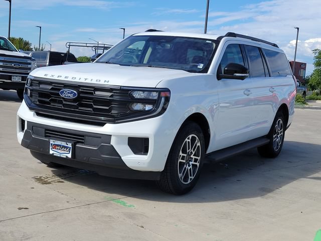 Certified 2025 Ford Expedition Max Active AWD/4WD image 4