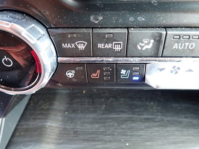 Certified 2024 Ford F150 Lariat image 25