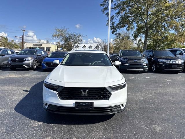 Used 2024 Honda Accord EX image 6