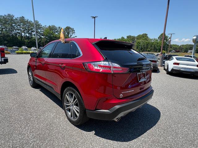 Certified 2022 Ford Edge Titanium AWD/4WD image 5