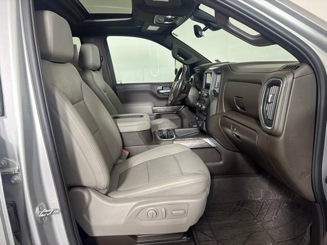 Used 2021 Chevrolet Silverado 1500 LTZ w/ LTZ Premium Package AWD/4WD image 4