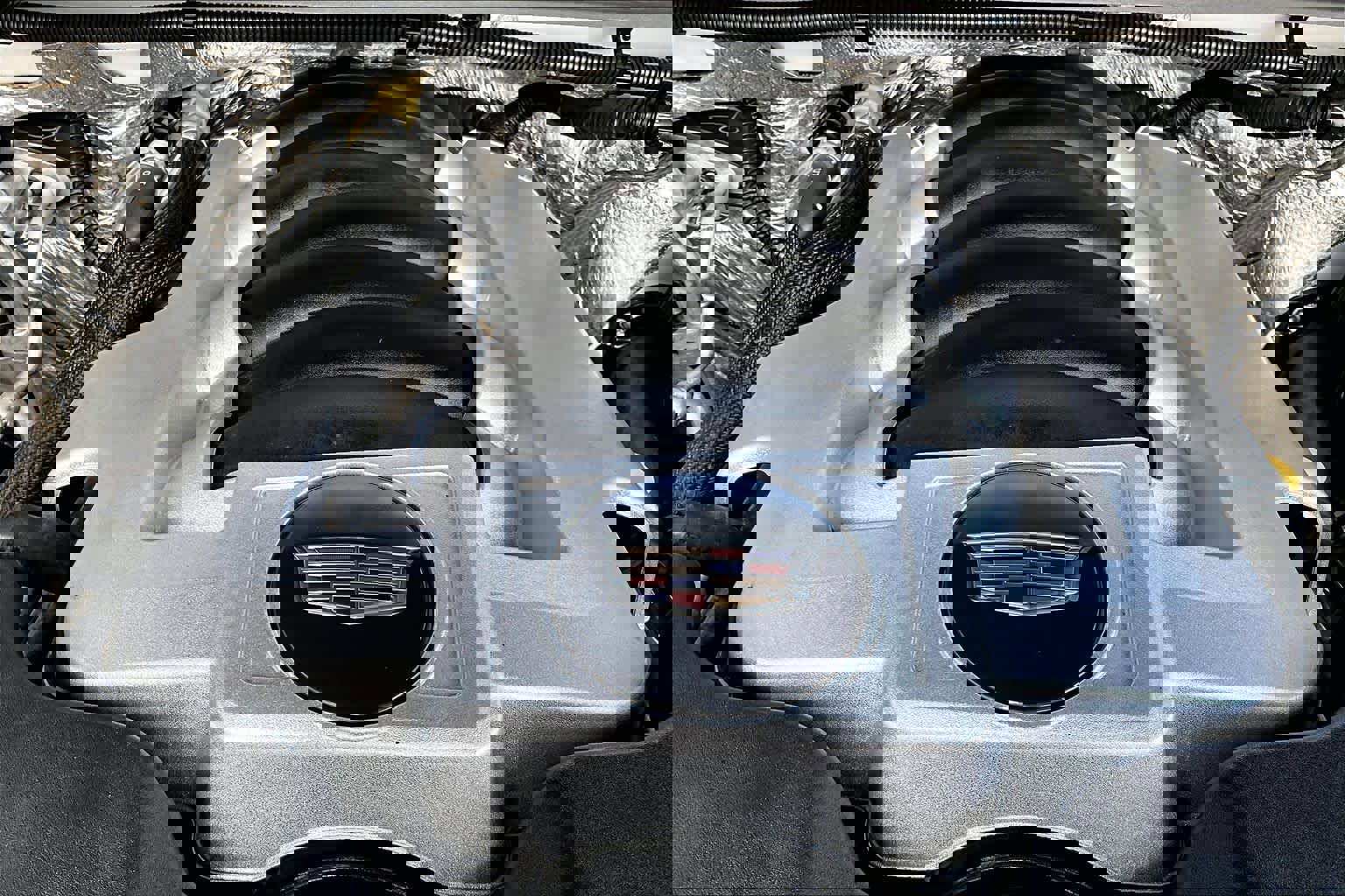 Used 2018 Cadillac Escalade Luxury image 32