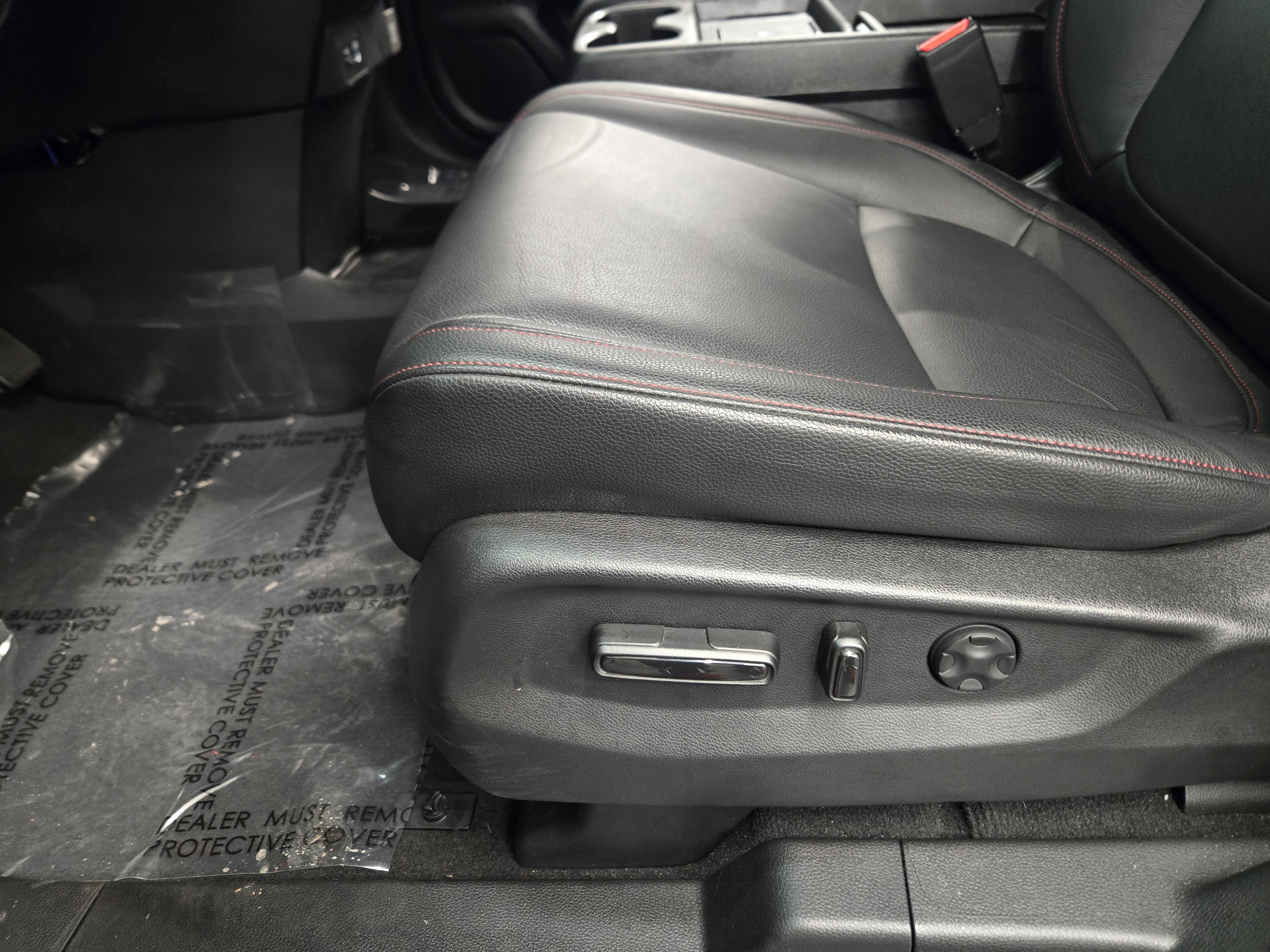 Used 2025 Honda Odyssey Sport-L image 25