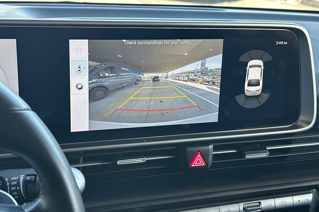 Used 2024 Hyundai Ioniq 6 SE RWD image 23