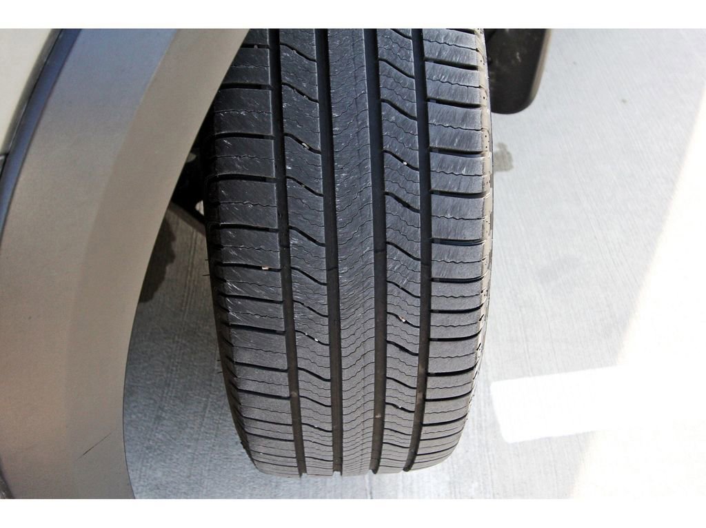 Used 2023 Nissan Pathfinder Platinum image 35