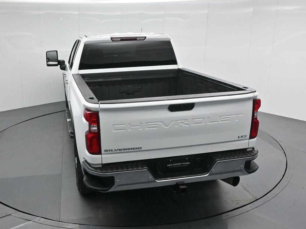 Used 2022 Chevrolet Silverado 2500 LTZ w/ Safety Package image 38