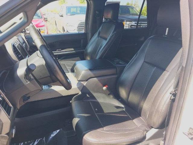 Certified 2019 Ford Expedition XLT w/ Equipment Group 201A AWD/4WD image 22