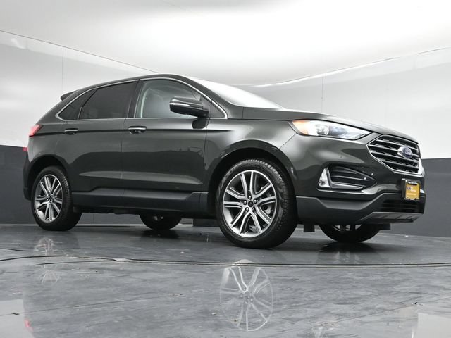 Certified 2024 Ford Edge Titanium AWD/4WD image 35