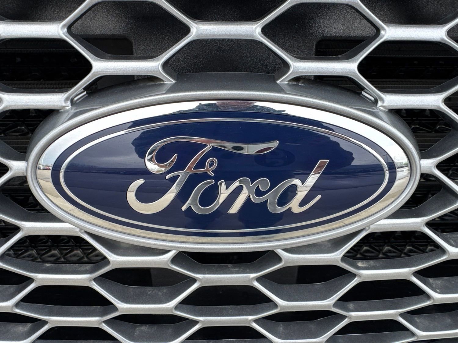 Certified 2024 Ford Edge SEL w/ Convenience Package AWD/4WD image 13
