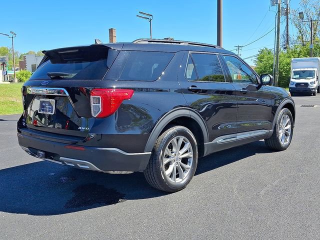 Certified 2023 Ford Explorer XLT w/ Equipment Group 202A AWD/4WD image 6