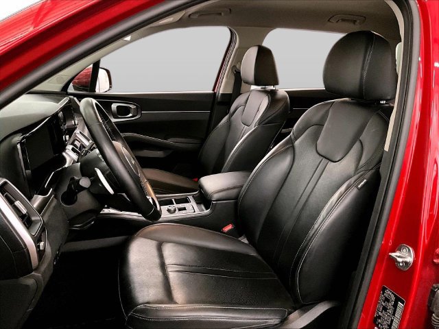 Used 2023 Kia Sorento EX AWD/4WD image 24