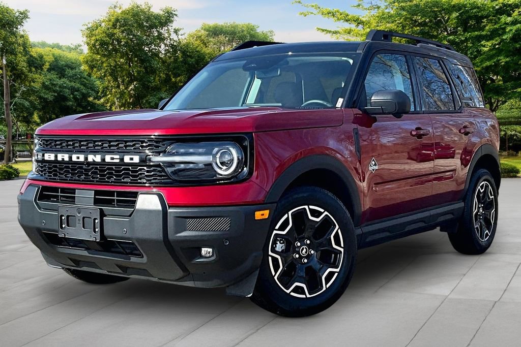 Certified 2025 Ford Bronco Sport Outer Banks w/ Outer Banks Tech Package+ image 11