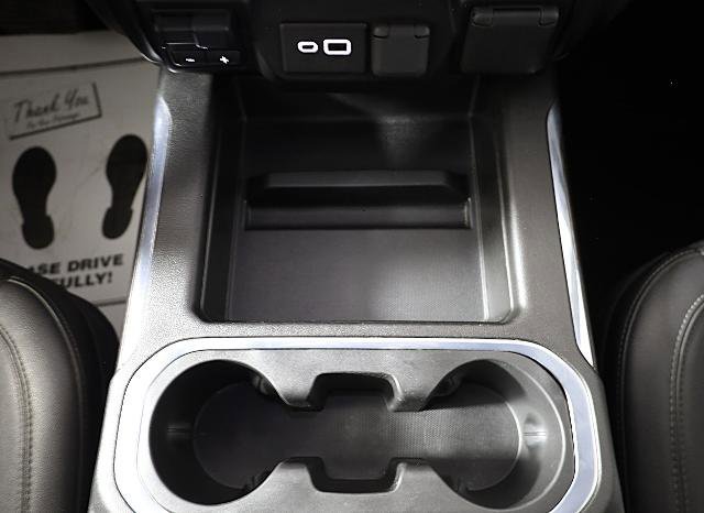 Used 2022 Chevrolet Silverado 3500 LTZ w/ LTZ Convenience Package image 15