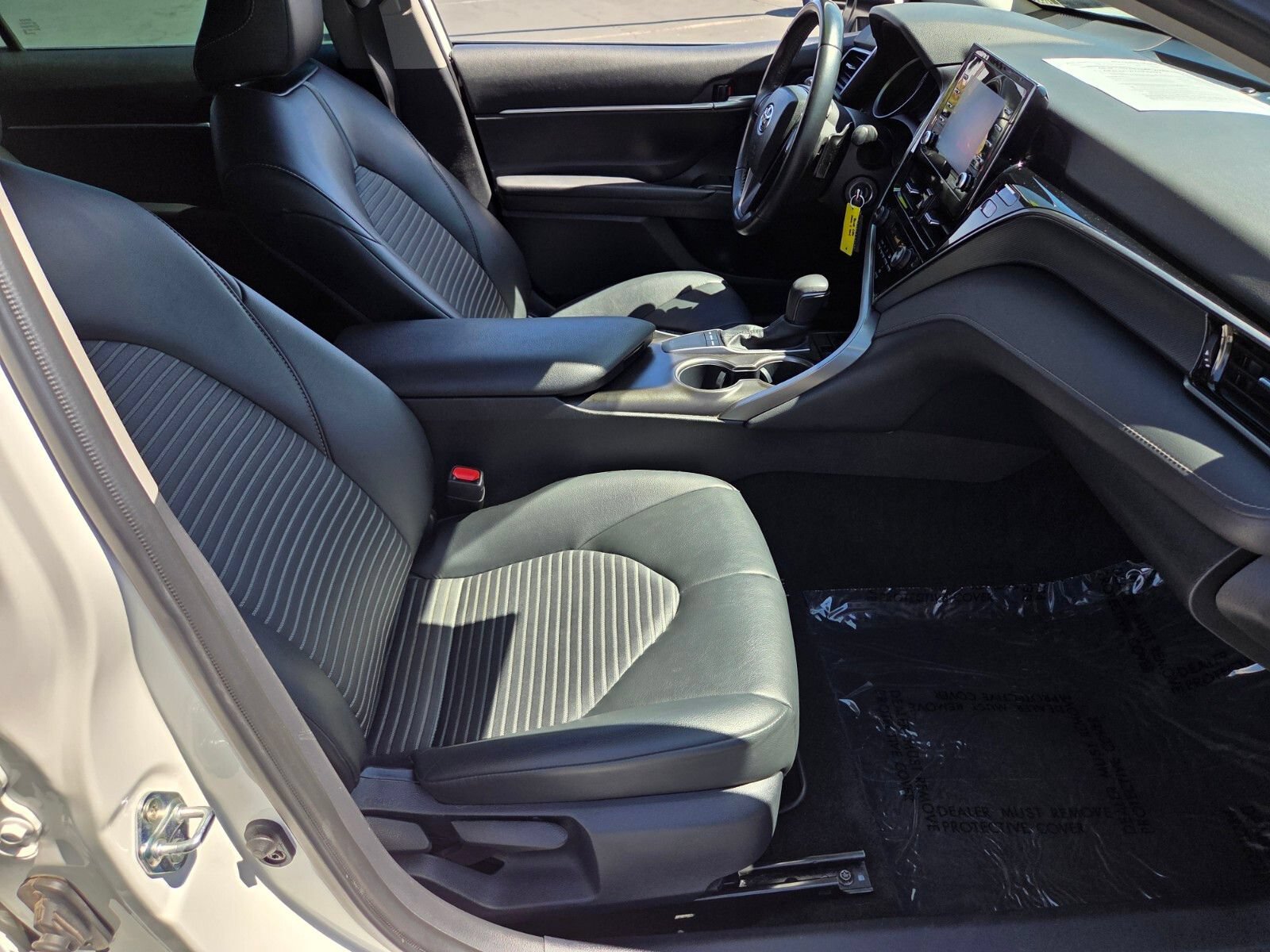 Used 2024 Toyota Camry SE FWD image 15
