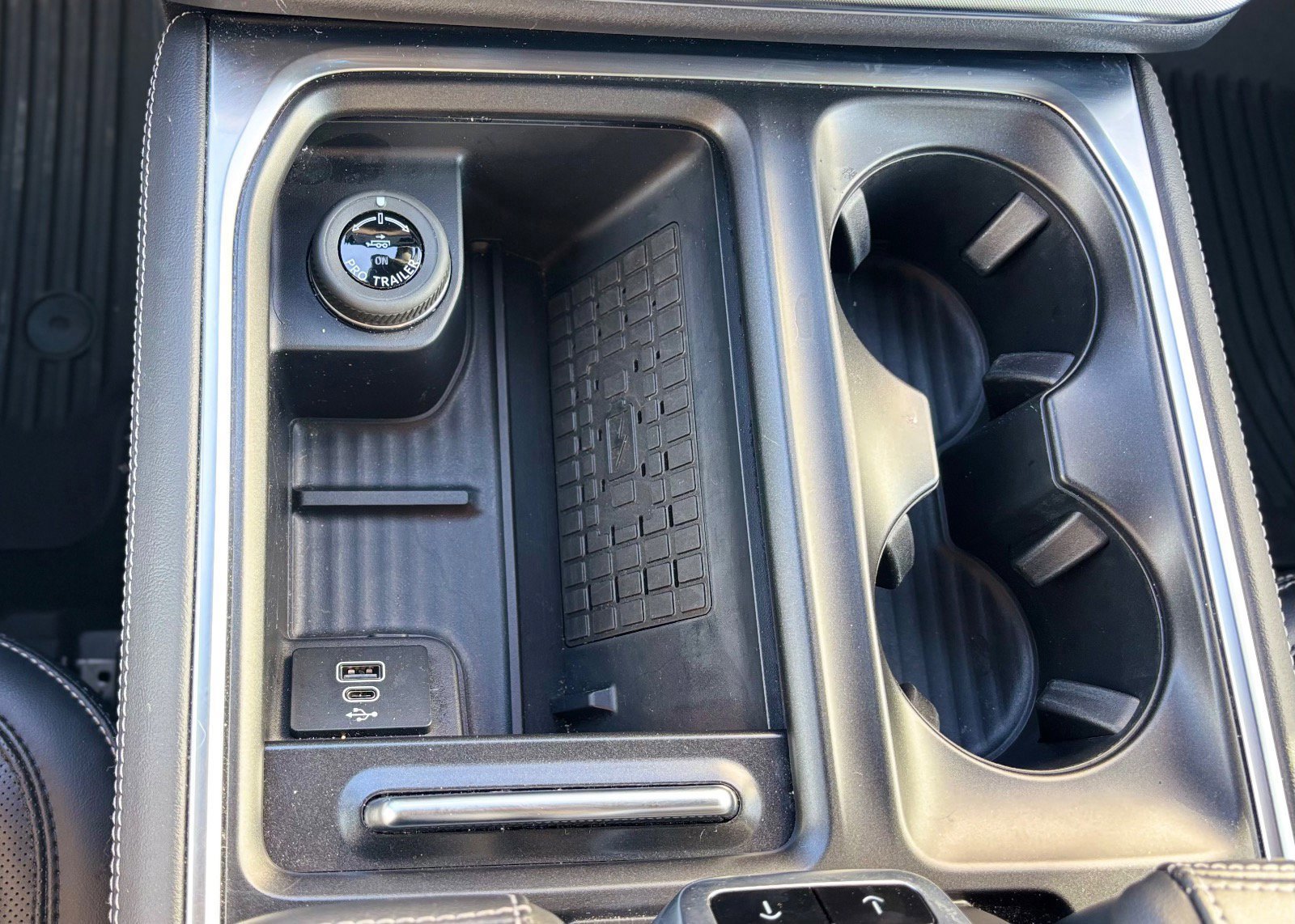 Certified 2025 Ford Expedition Max Platinum w/ Stealth Performance Package image 81