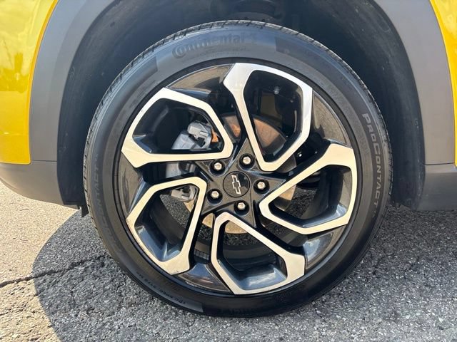 Used 2024 Chevrolet Trax RS w/ Driver Confidence Package FWD image 31