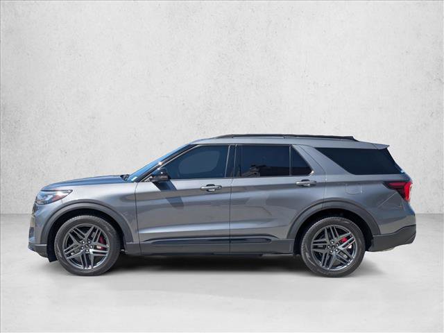 Certified 2025 Ford Explorer ST AWD/4WD image 9