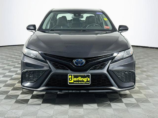 Used 2022 Toyota Camry SE w/ Convenience Package FWD image 2