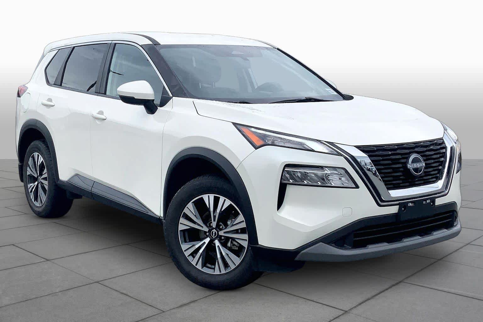 Used 2023 Nissan Rogue SV AWD/4WD image 3