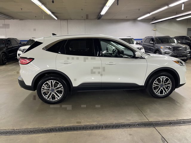 Certified 2022 Ford Escape SEL w/ Technology Package AWD/4WD image 6