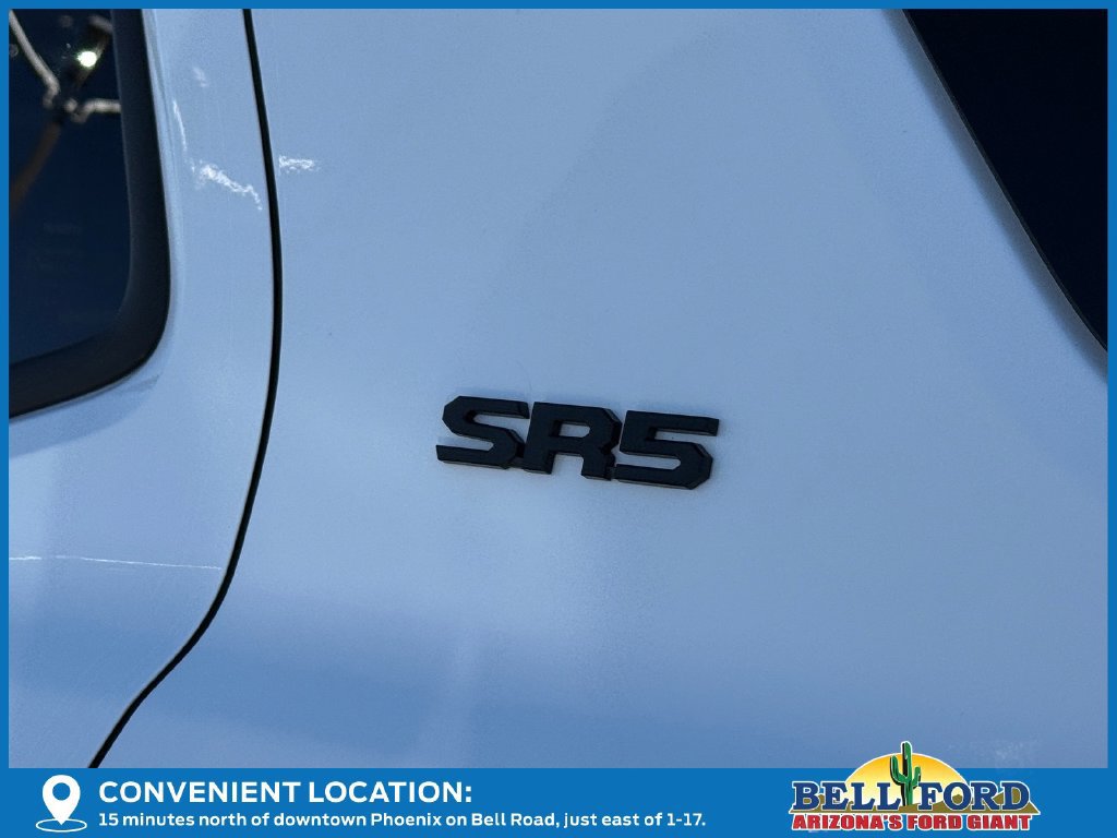 Used 2025 Toyota 4Runner SR5 AWD/4WD image 13