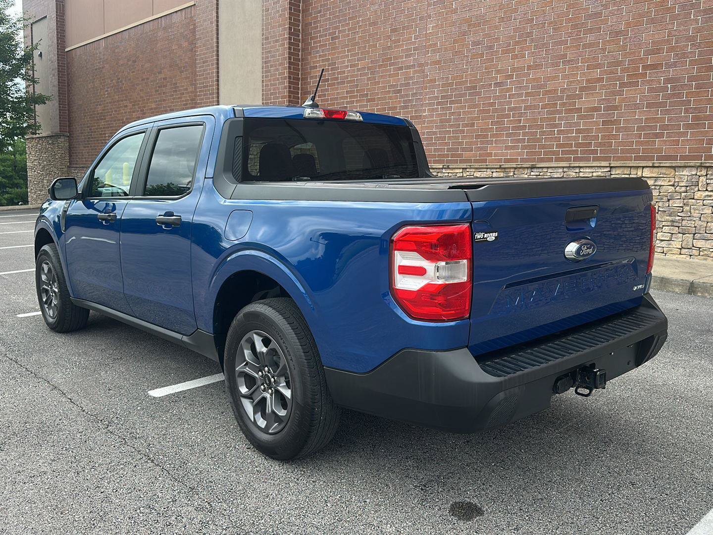Certified 2024 Ford Maverick XLT w/ XLT Luxury Package AWD/4WD image 3