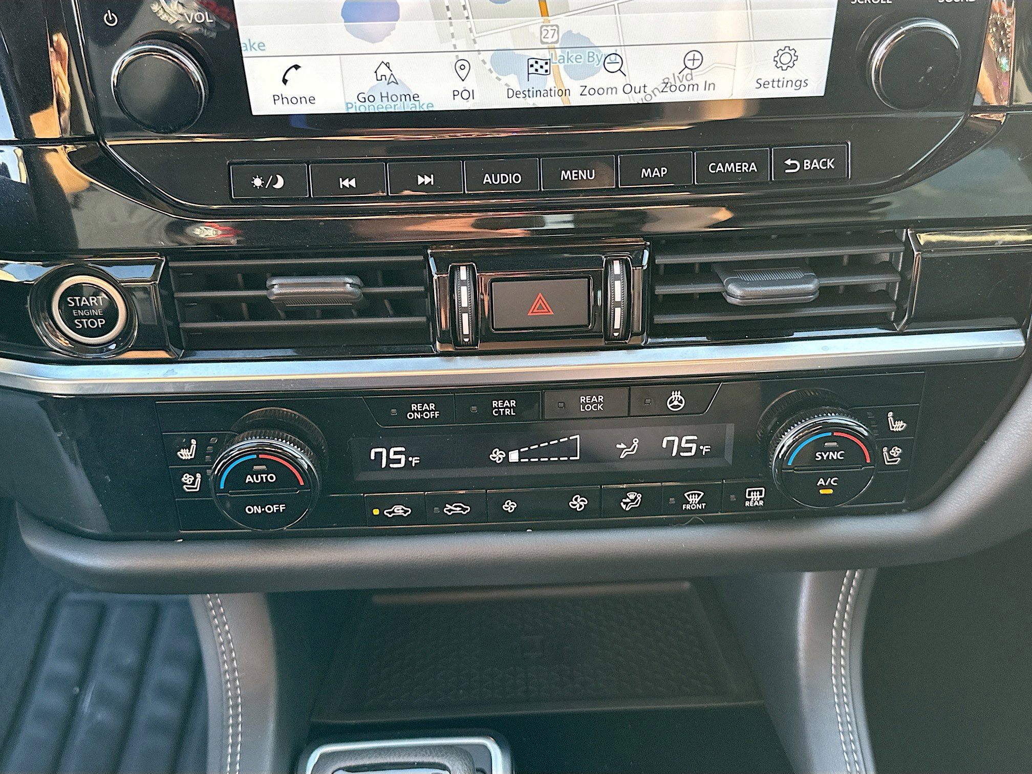 Used 2023 Nissan Pathfinder Platinum w/ Cargo Package image 16