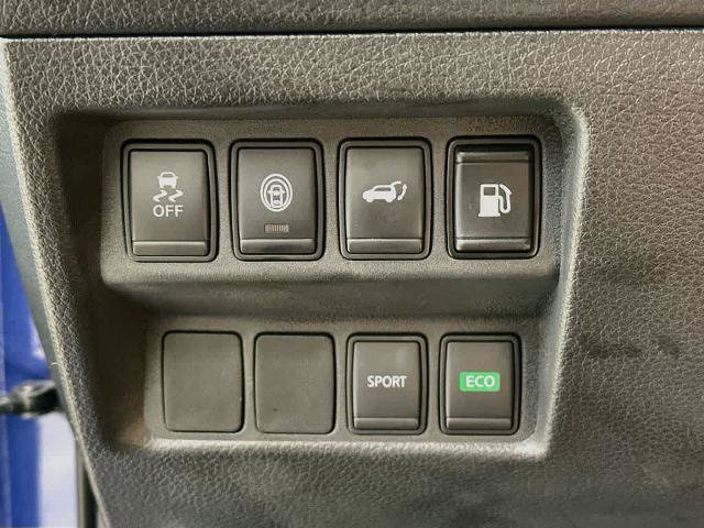 Used 2019 Nissan Rogue SV FWD image 27
