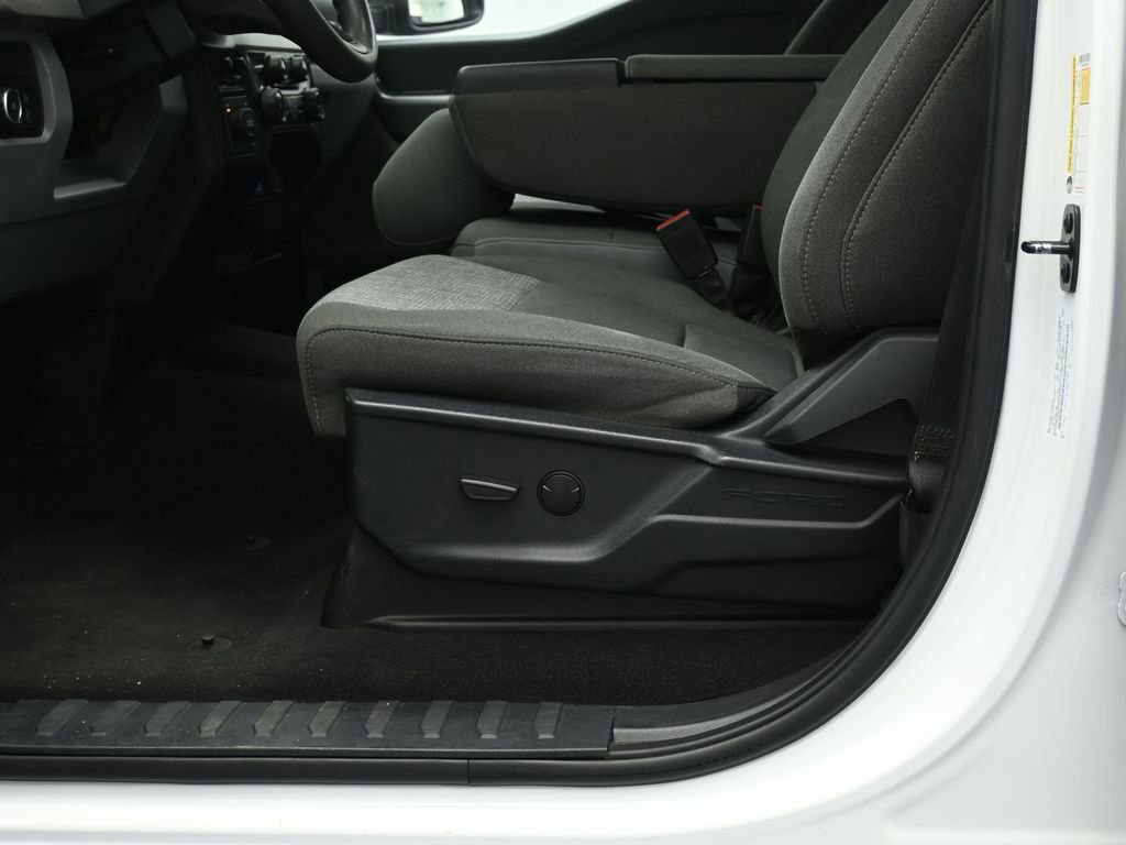 Certified 2024 Ford F250 XLT image 36
