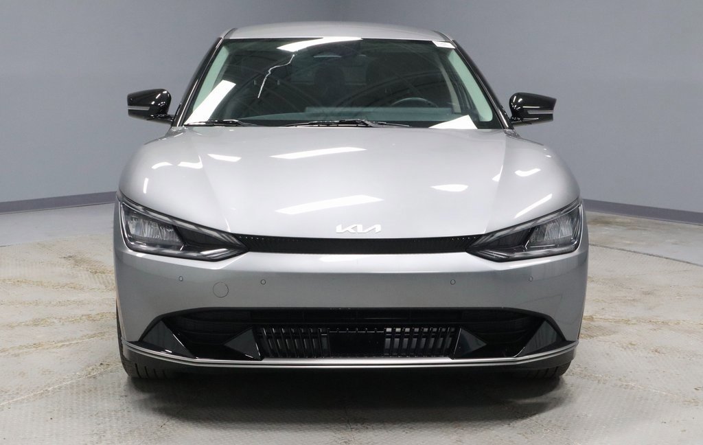 Used 2023 Kia EV6 Wind image 8