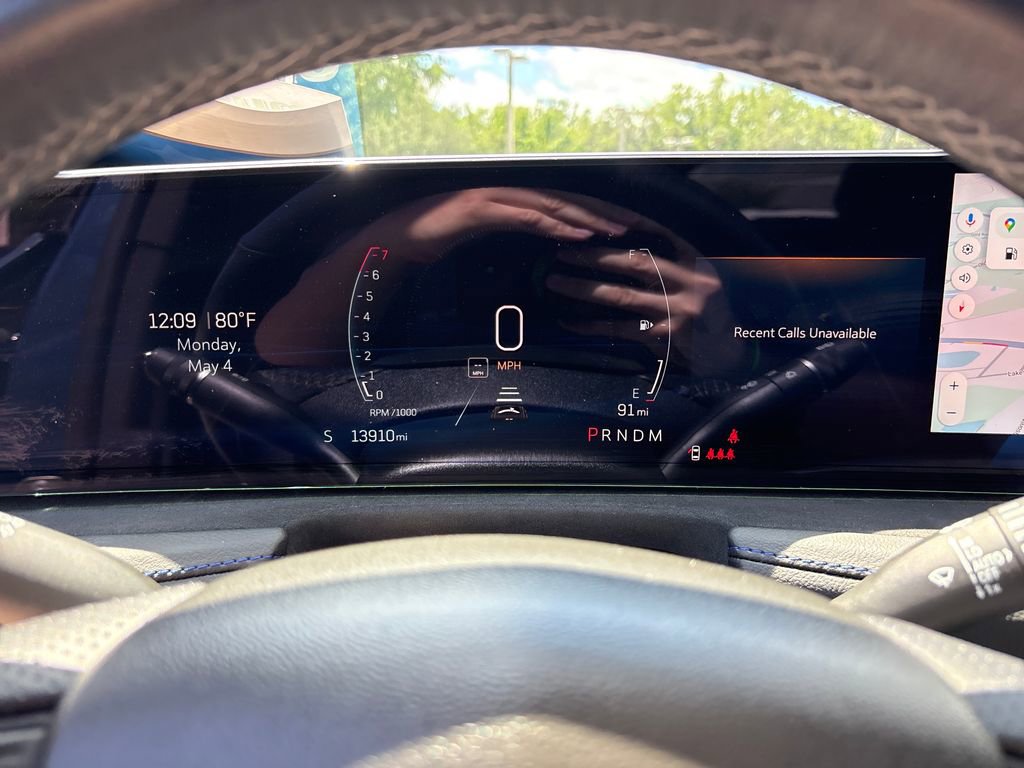 Used 2025 Cadillac XT4 Sport FWD image 21