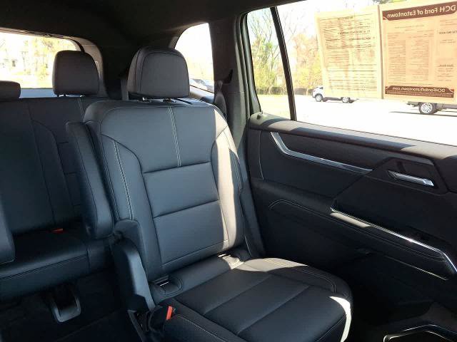 Used 2026 GMC Acadia Elevation w/ Elevation Premium Package AWD/4WD image 14