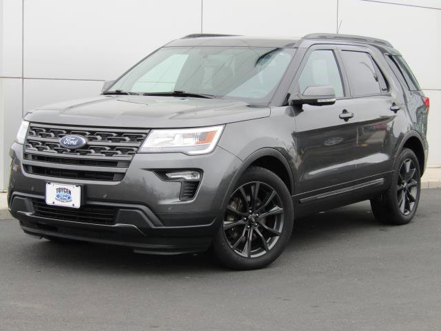 Certified 2018 Ford Explorer XLT w/ Equipment Group 202A image 27